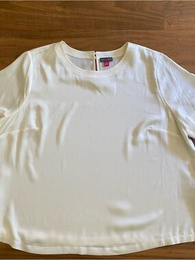 Vince Camuto Cream Blouse XL NWT Short Sleeve